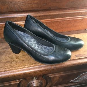 Vionic Comfort Heels